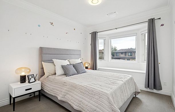 2236 W 20th Avenue Arbutus