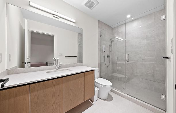 3227 W 35th Avenue MacKenzie Heights