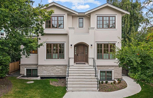 3227 W 35th Avenue MacKenzie Heights