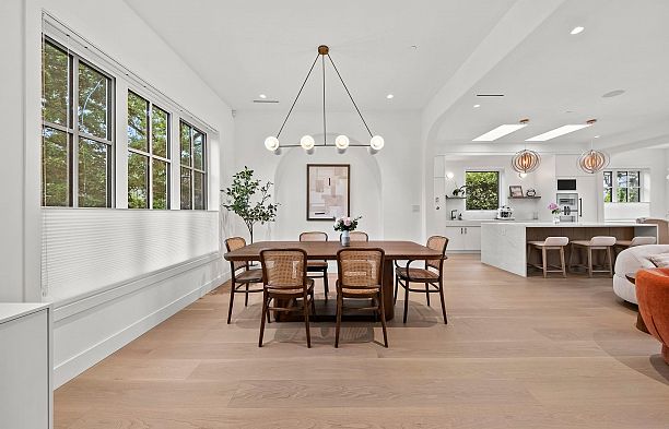 3227 W 35th Avenue MacKenzie Heights