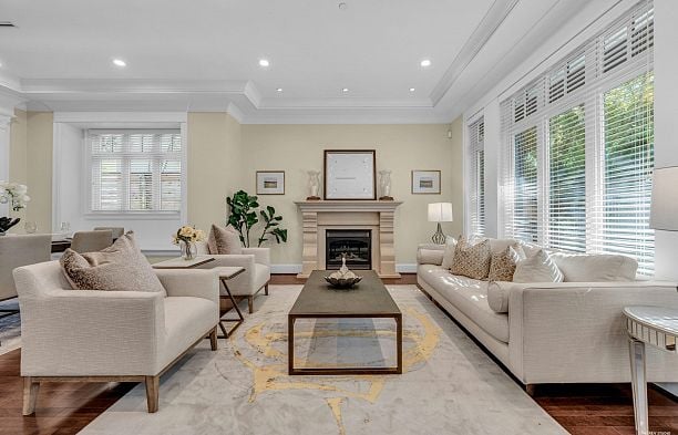 2069 W 28th Avenue Quilchena