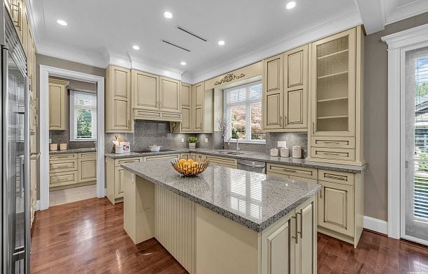 2069 W 28th Avenue Quilchena