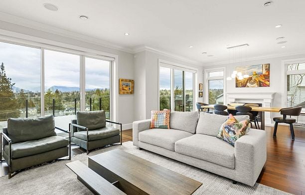 4578 Puget Drive Quilchena