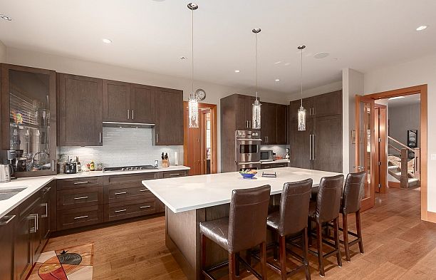 3230 W 31st Avenue MacKenzie Heights