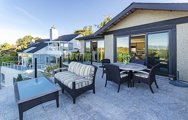 4578 Puget Drive Quilchena