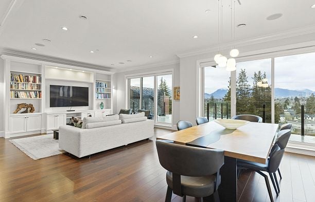 4578 Puget Drive Quilchena