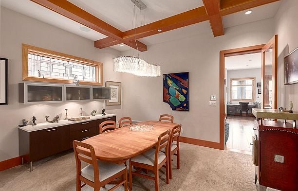 3230 W 31st Avenue MacKenzie Heights