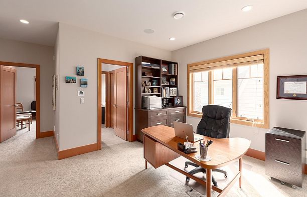 3230 W 31st Avenue MacKenzie Heights