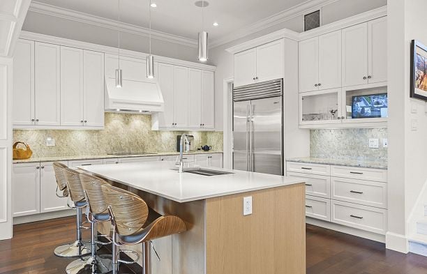 4578 Puget Drive Quilchena