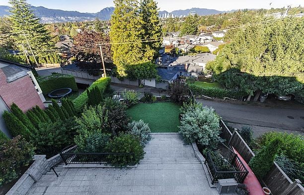 4578 Puget Drive Quilchena