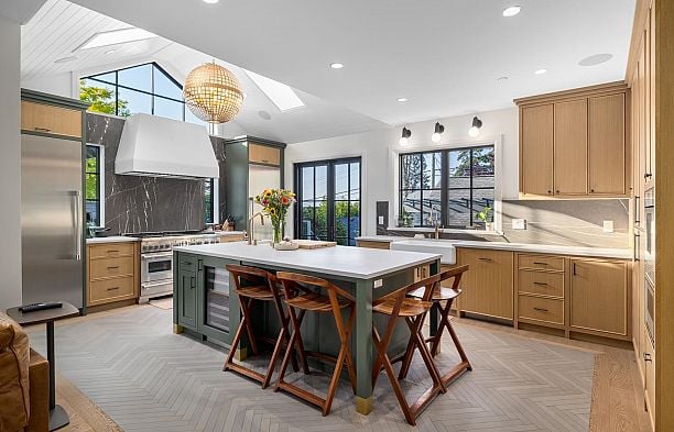 2023 W 36th Avenue Quilchena