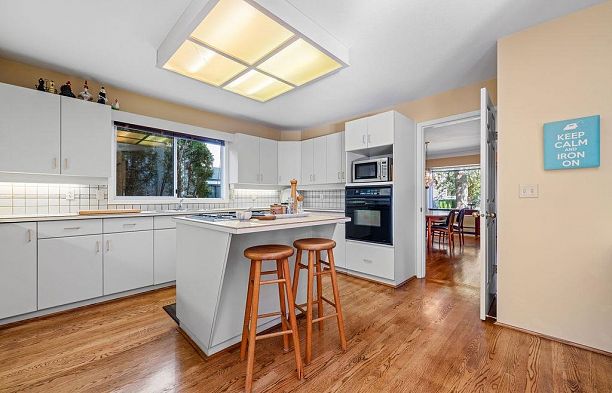 3126 W 35th Avenue MacKenzie Heights