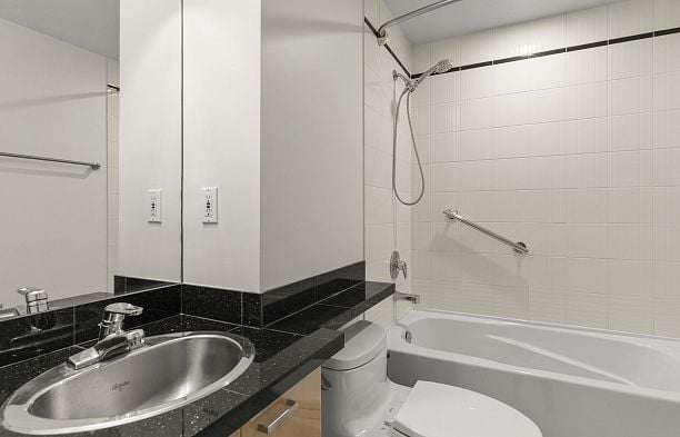 612 2228 Marstrand Avenue Kitsilano