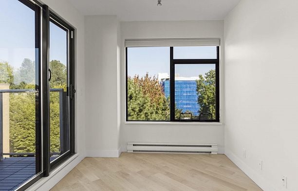612 2228 Marstrand Avenue Kitsilano