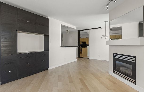 612 2228 Marstrand Avenue Kitsilano