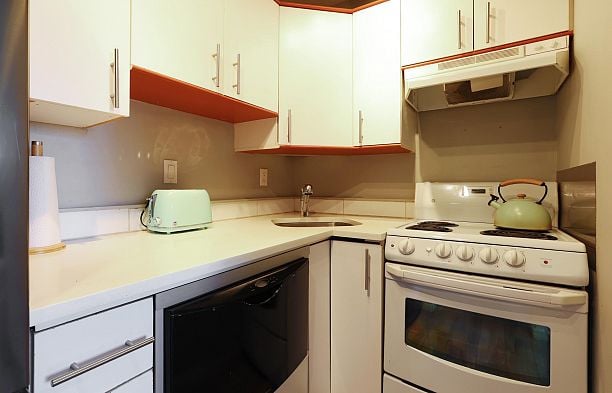 101 1933 W 5th Avenue Kitsilano