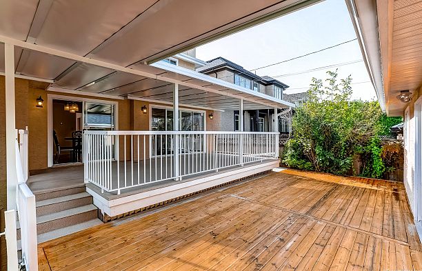 2403 W 20th Avenue Arbutus