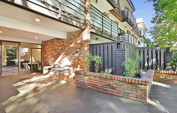 101 1933 W 5th Avenue Kitsilano