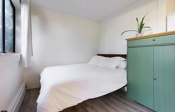 101 1933 W 5th Avenue Kitsilano
