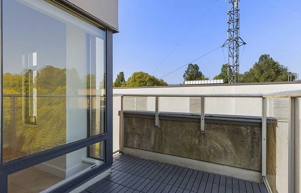 612 2228 Marstrand Avenue Kitsilano