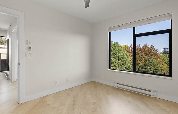 612 2228 Marstrand Avenue Kitsilano