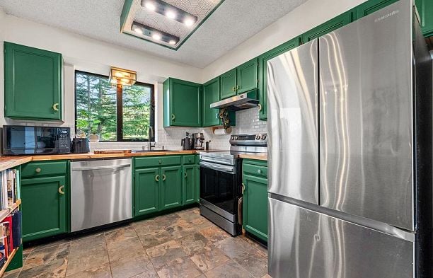 403 2445 W 3rd Avenue Kitsilano