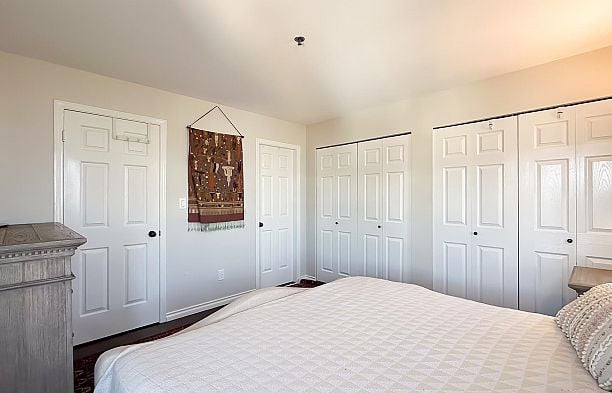402 PH2 2091 Vine Street Kitsilano