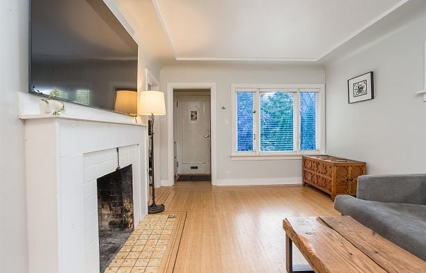 3566 W 11th Avenue Kitsilano