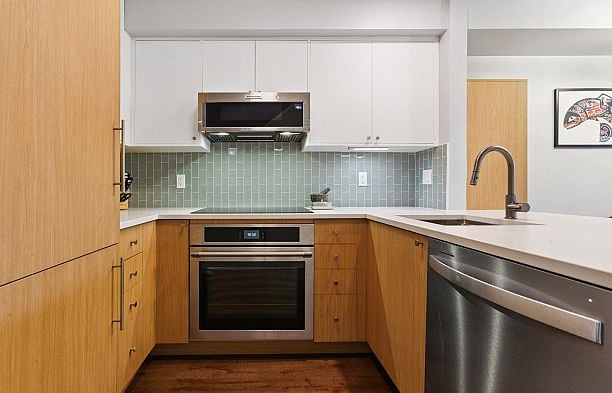 314 2565 W Broadway Street Kitsilano