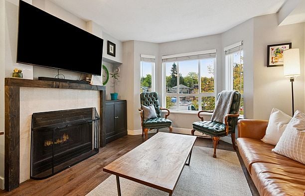 314 2565 W Broadway Street Kitsilano