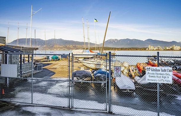 305 2430 Point Grey Road Kitsilano