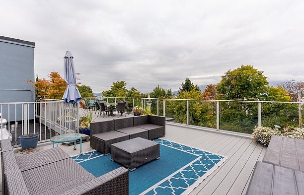 305 2430 Point Grey Road Kitsilano