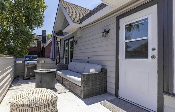1902 Stephens Street Kitsilano