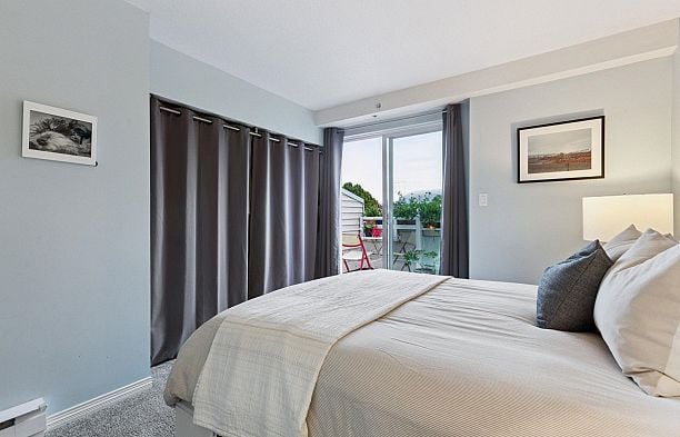 314 2565 W Broadway Street Kitsilano