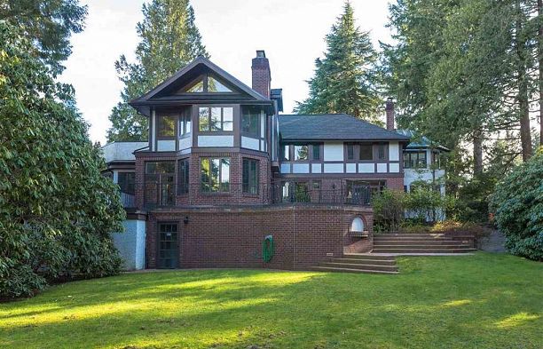 4777 W 2nd Avenue Point Grey