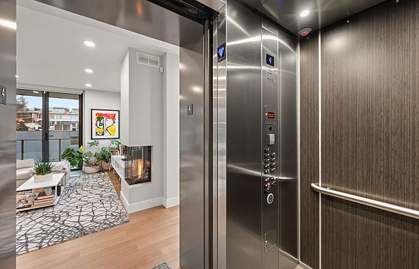 401 2687 Maple Street Kitsilano