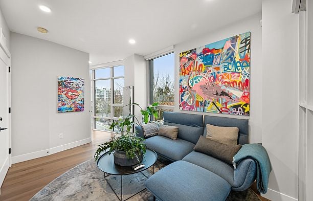 401 2687 Maple Street Kitsilano