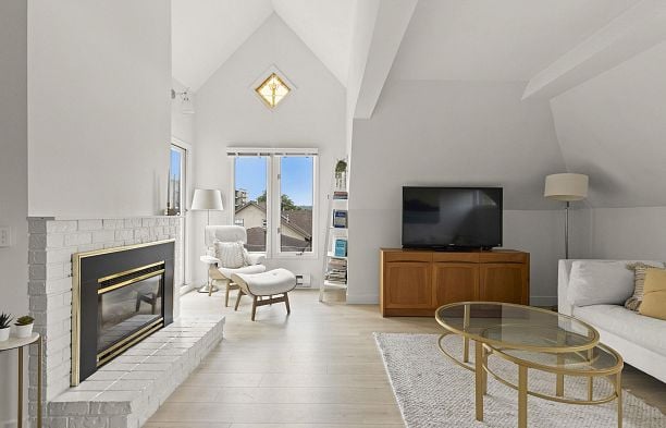 1902 Stephens Street Kitsilano