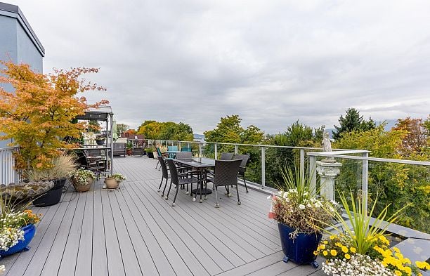 305 2430 Point Grey Road Kitsilano