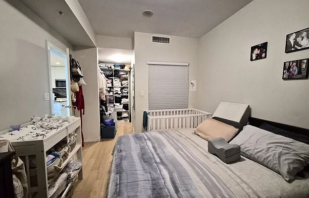 317 2033 W 10th Avenue Kitsilano