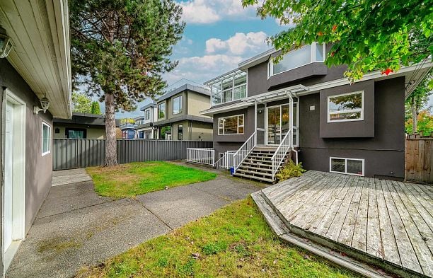 4255 W 15th Avenue Point Grey