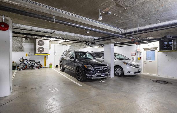 6106 Oak Street Oakridge VW