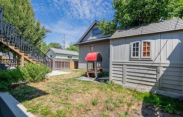 4438 Ontario Street Main