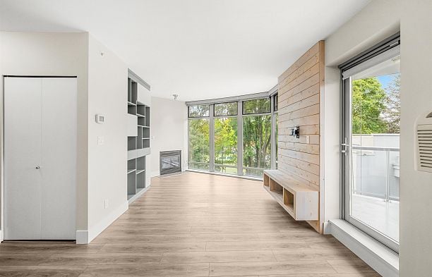 602 2965 Fir Street Fairview VW