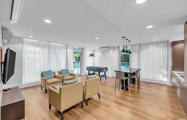 504 8131 Nunavut Lane Marpole