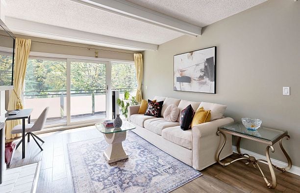 510 1405 W 15th Avenue Fairview VW