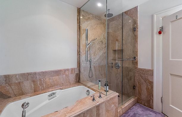 1726 W 32nd Avenue Shaughnessy