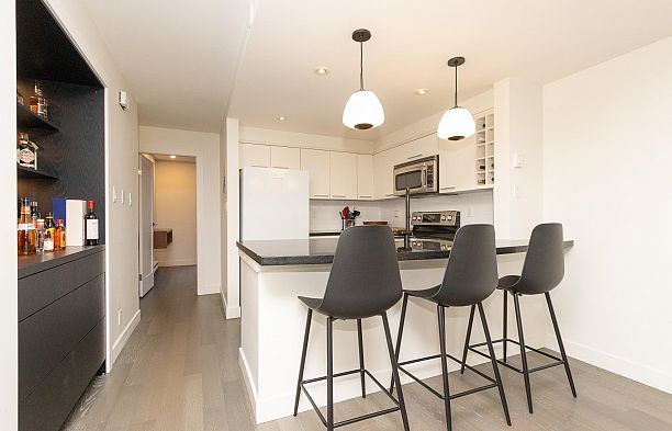 3062 Willow Street Fairview VW
