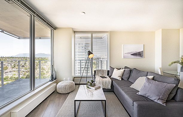 2706 488 SW Marine Drive Marpole