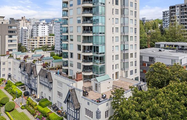 307 1311 Beach Avenue West End VW